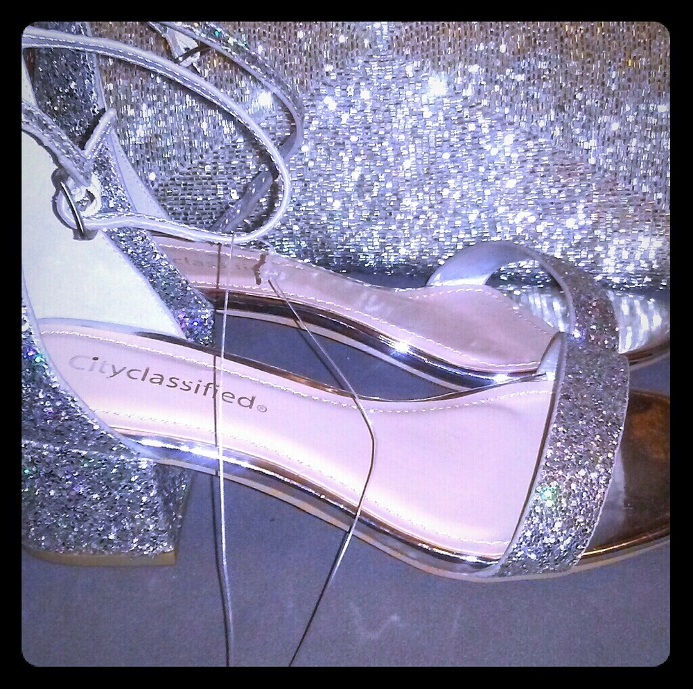Glitter shoes
